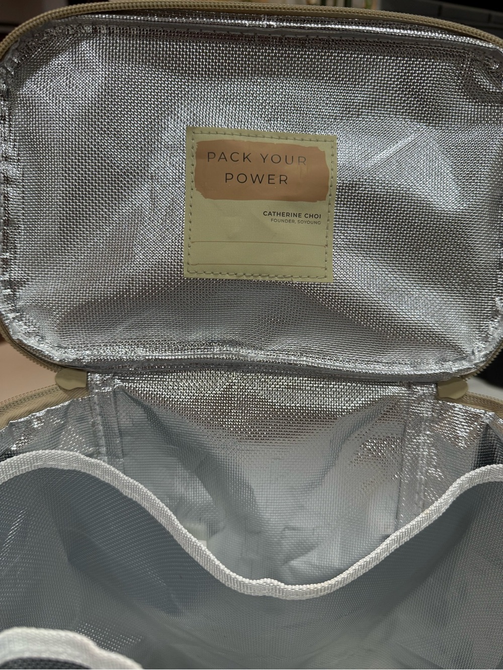 Nourish by SoYoung Lunch Bag - Picture 6 of 9